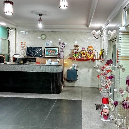Goroomgo Star Inn Sea View פורי מראה חיצוני תמונה
