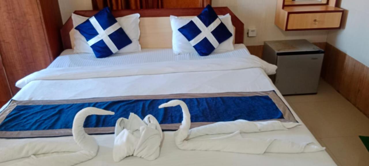 Goroomgo Star Inn Sea View פורי מראה חיצוני תמונה