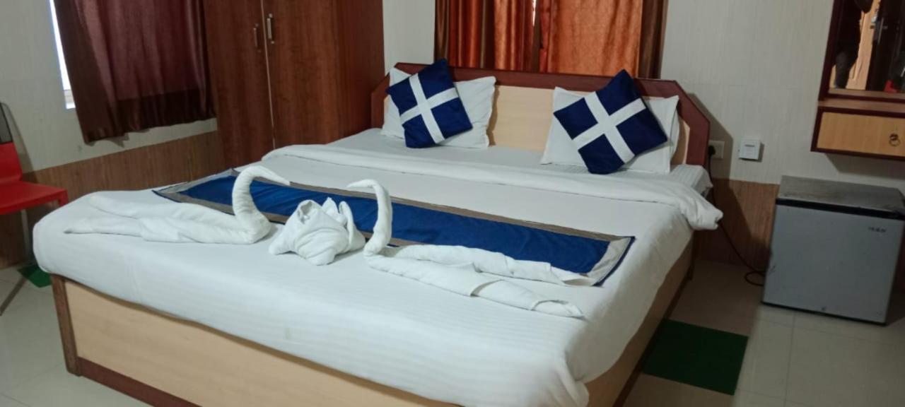 Goroomgo Star Inn Sea View פורי מראה חיצוני תמונה