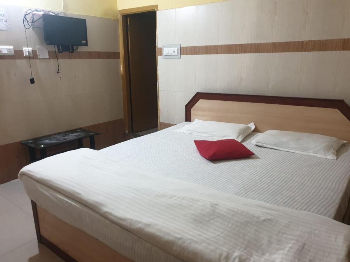 Goroomgo Star Inn Sea View פורי מראה חיצוני תמונה